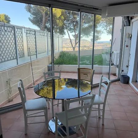 3 Avec Piscine Et Parking Prive شقة *